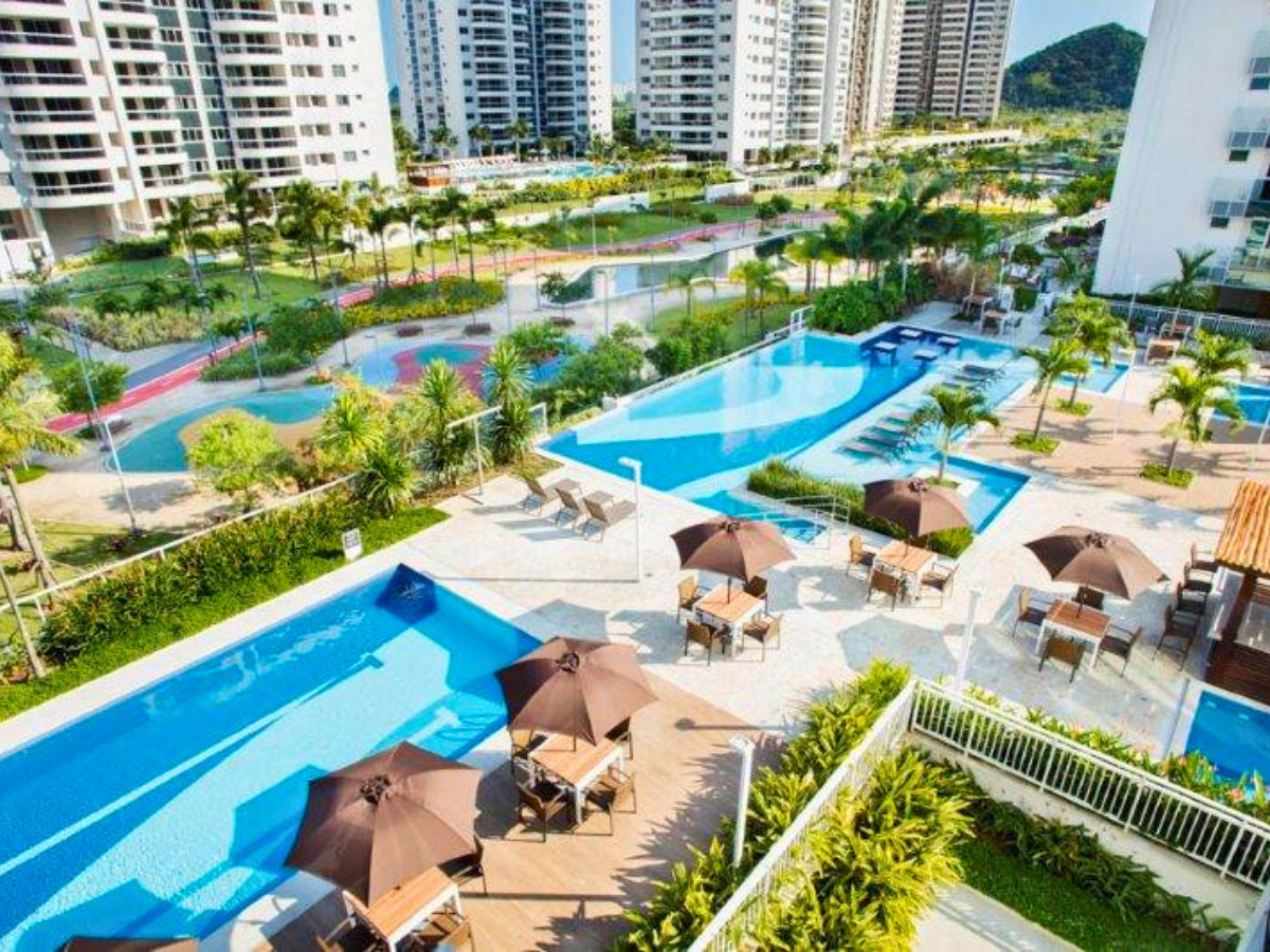 Millenio — Piscina